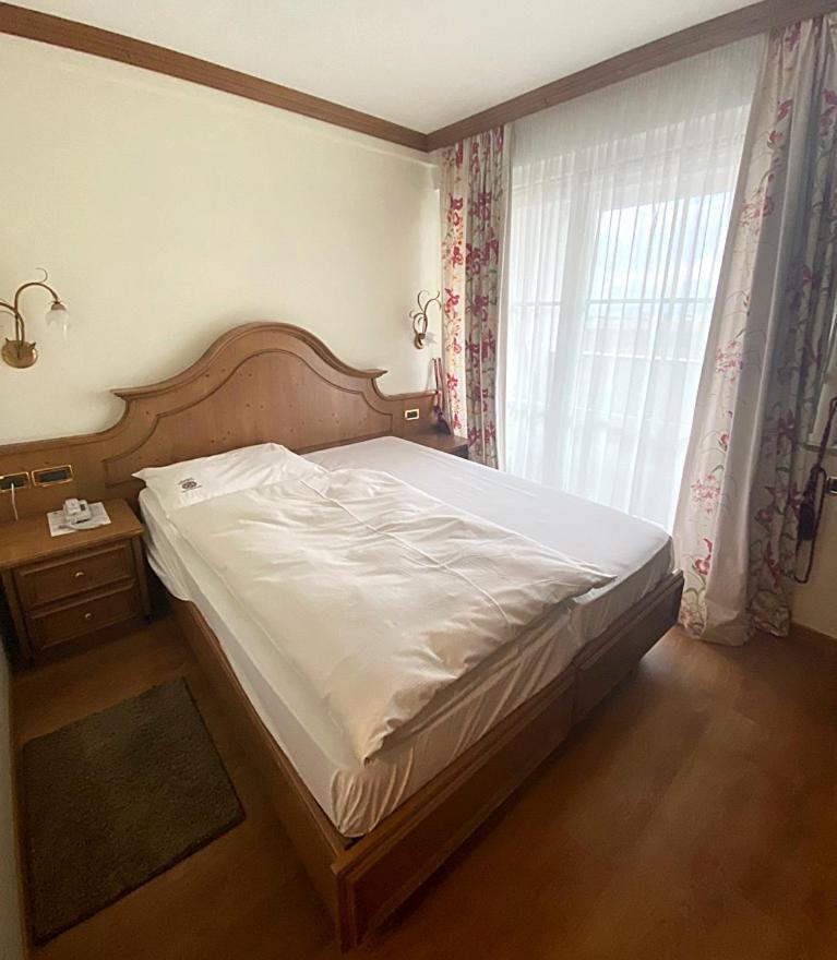 Hotel Comfort Erica Dolomiti Val D'Adige Salorno Luaran gambar