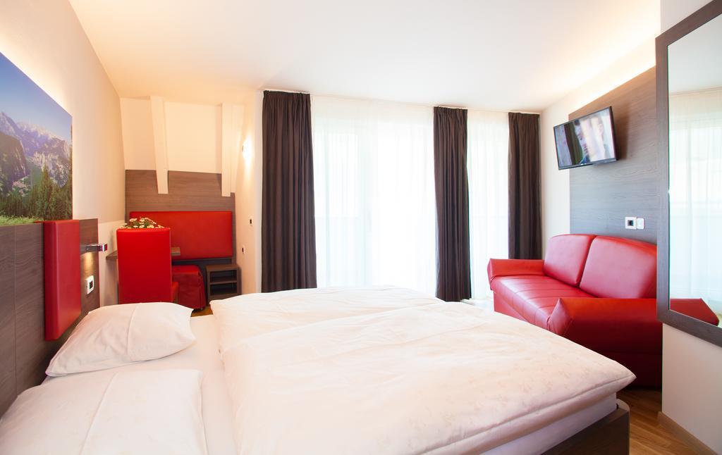 Hotel Comfort Erica Dolomiti Val D'Adige Salorno Luaran gambar