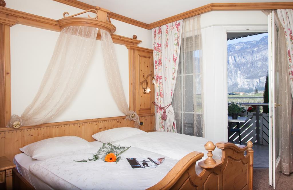 Hotel Comfort Erica Dolomiti Val D'Adige Salorno Luaran gambar