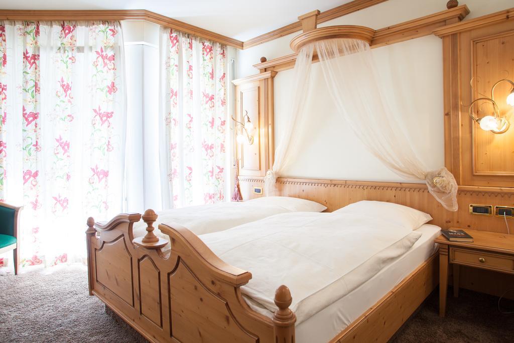 Hotel Comfort Erica Dolomiti Val D'Adige Salorno Luaran gambar