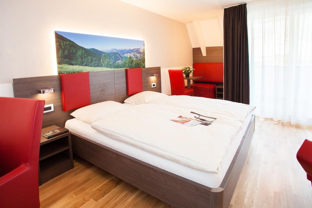 Hotel Comfort Erica Dolomiti Val D'Adige Salorno Luaran gambar